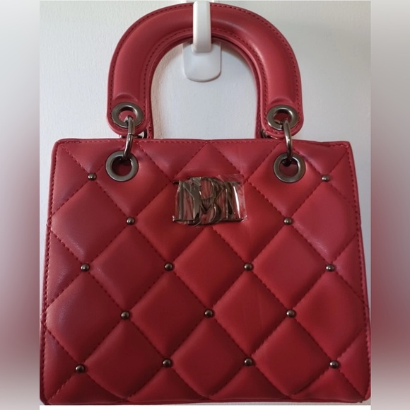Badgley Mischka Red Mini Quilted Bag NWT - Picture 2 of 6